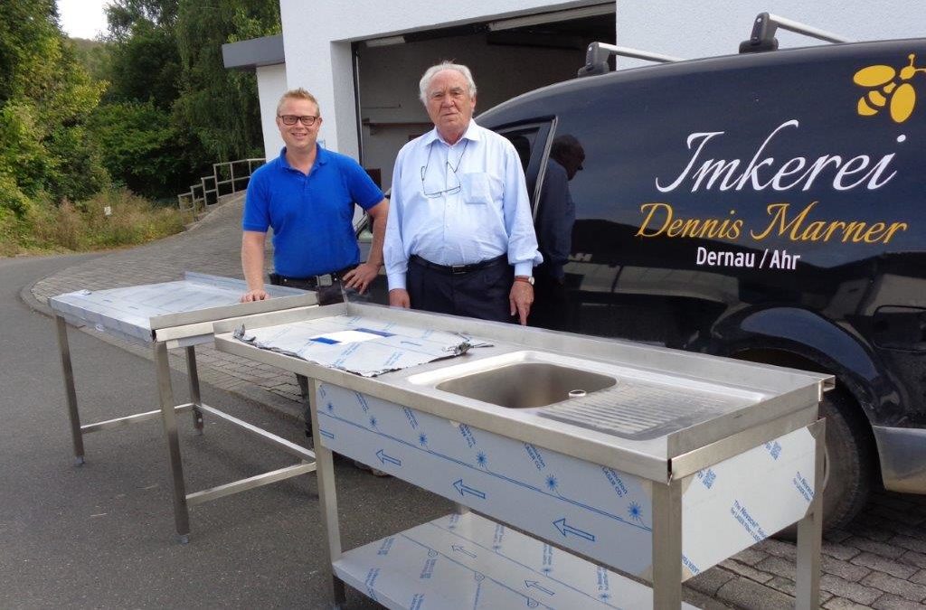 Spende für Flut-Opfer